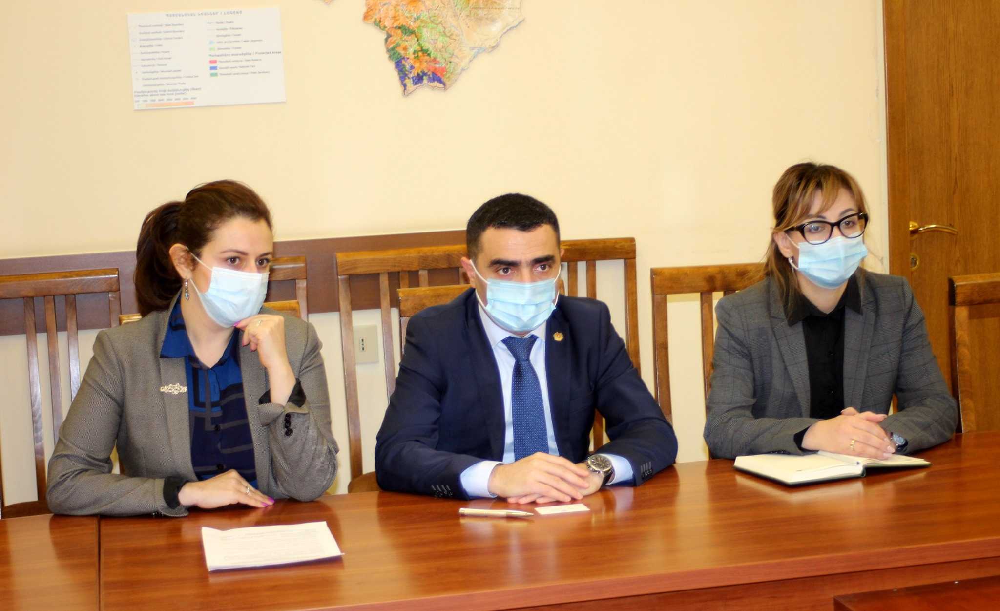 Շրջակա միջավայրի նախարարը  հանդիպել է ՄԱԿ-ի արդյունաբերական զարգացման կազմակերպության հայաստանյան գրասենյակի ներկայացուցչին