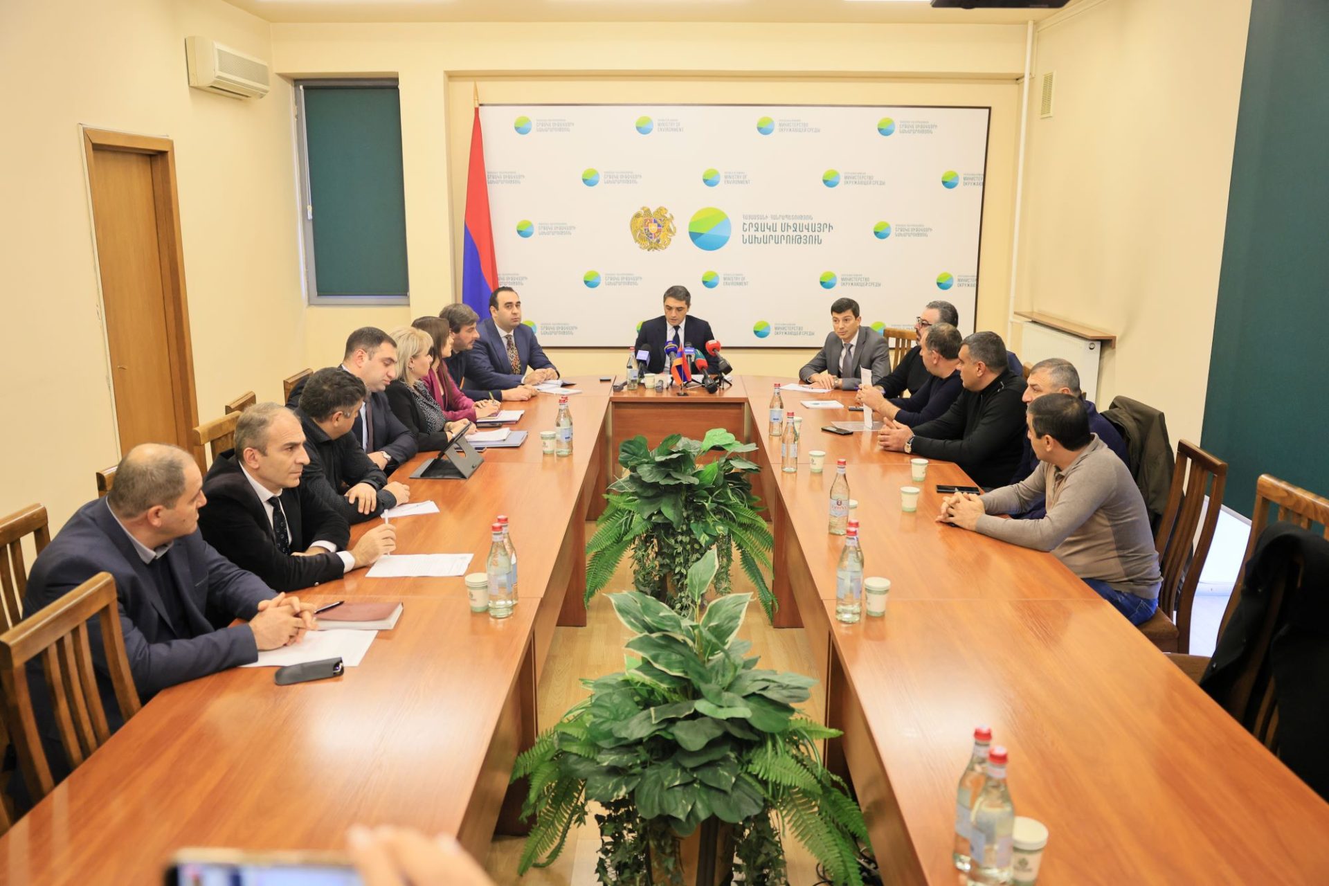 Ձկնաբուծությամբ զբաղվող տնտեսվարողների հետ քննարկվել է փակ շրջանառու համակարգերի ներդրման կարգը 